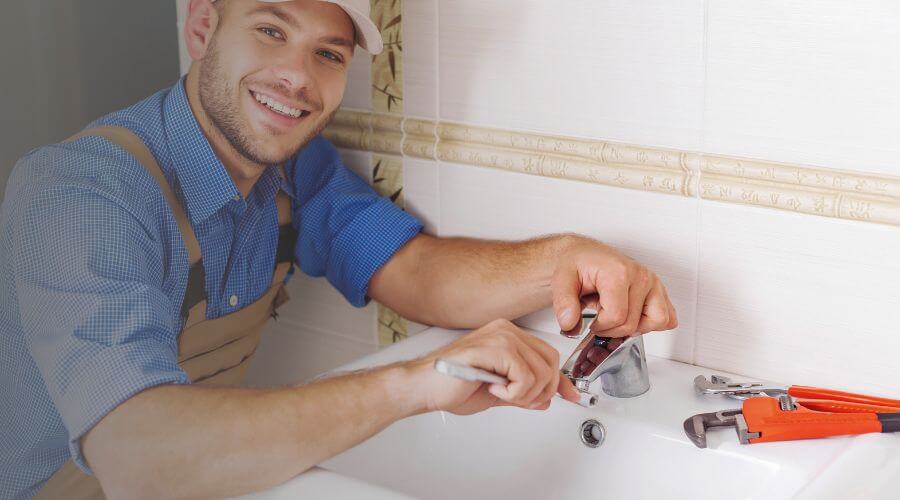 Professional clogged drains services in Helena, MO